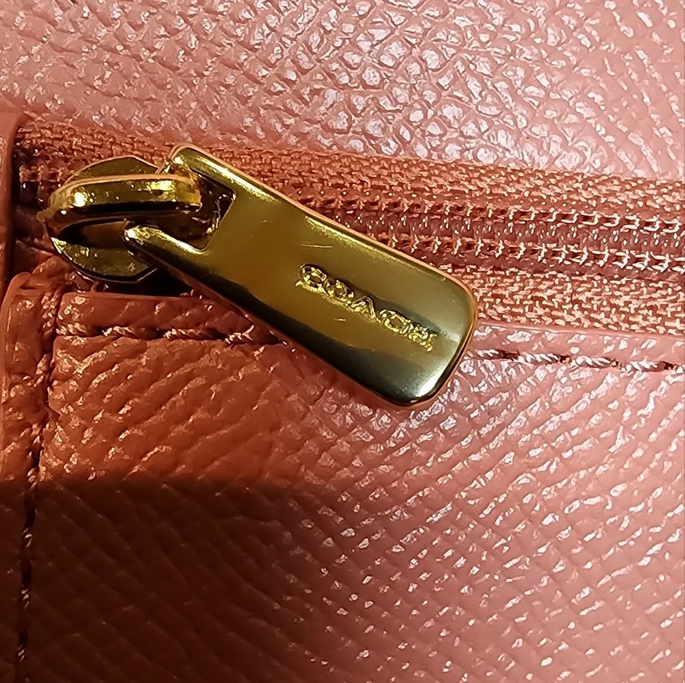 Coach Medium Envelope Wallet